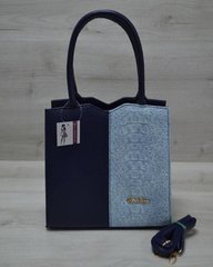 Классическая женская сумка Треугольник синего цвета с голубым крокодилом (Арт. 31707) | 1 шт.