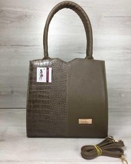 Классическая женская сумка Треугольник кофейного цвета со вставкой кофейный крокодил (Арт. 31712) |