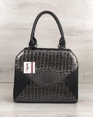 Женская сумка Конверт черного цвета со вставкой серый лаковый крокодил (Арт. 31818) | 1 шт.