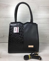 Класична жіноча сумка Трикутник чорного кольору з чорним лаковим крокодилом (Арт. 31714) | 1 шт